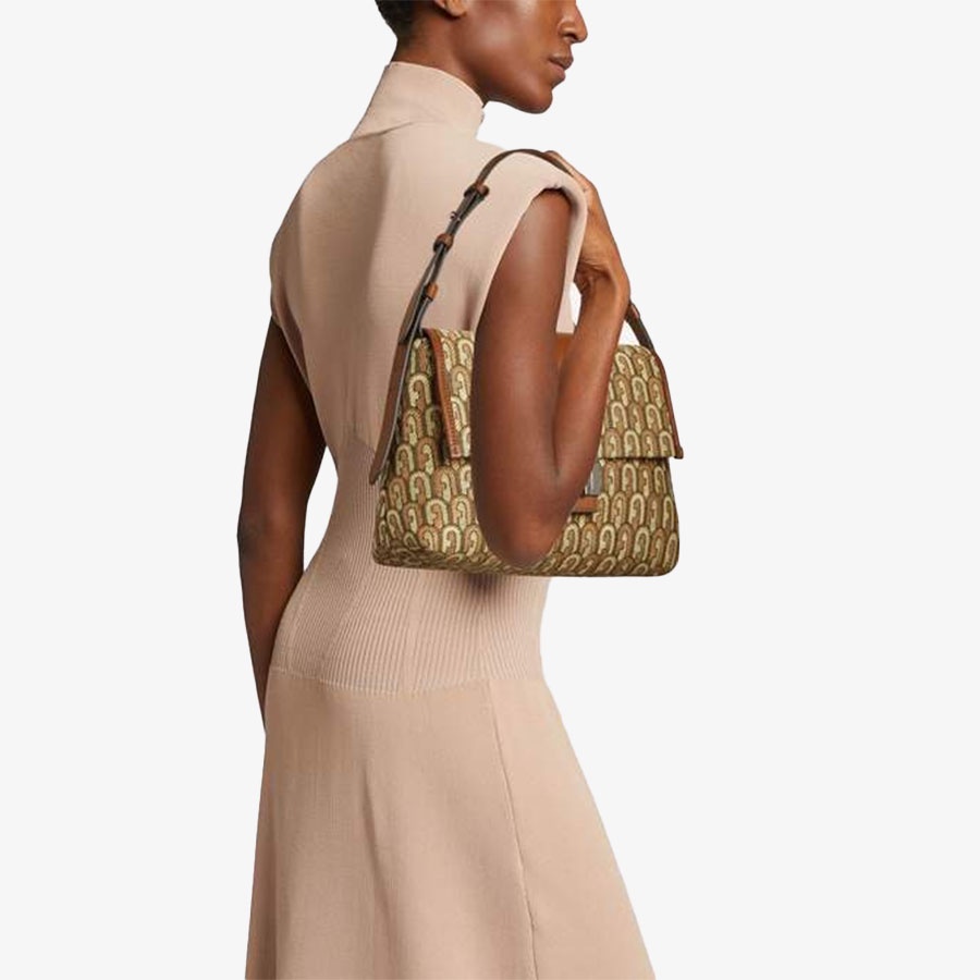 Túi Nữ FURLA Charlie M Shoulder Bag