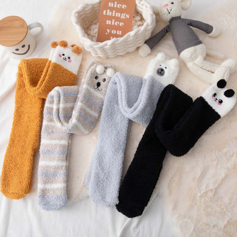 Vớ dài tới gối co giãn bằng vải lông cừu san hô hình gấu trúc dễ thương thoải mái phong cách Nhật Bản cho nữ sinh