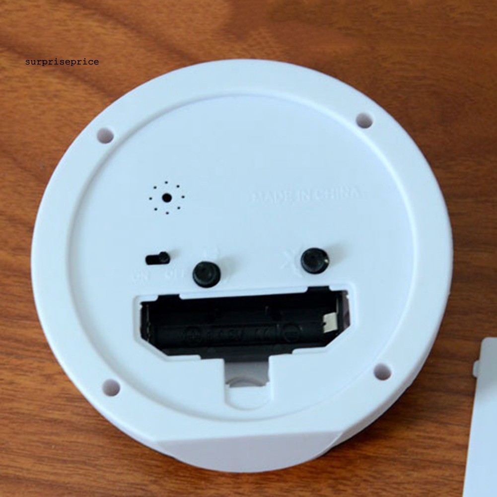 Đồng hồ báo thức thiết kế hình quả bóng đá ngộ nghĩnh độc đáo