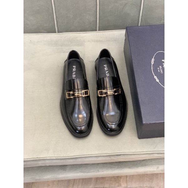giày lười nam da thật êm chân thấm hút mồ hôi tốt Prada