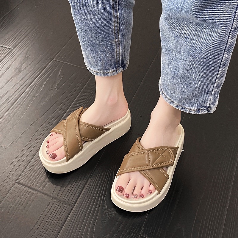Sandal đế xuồng quai da chéo hàng quảng châu od