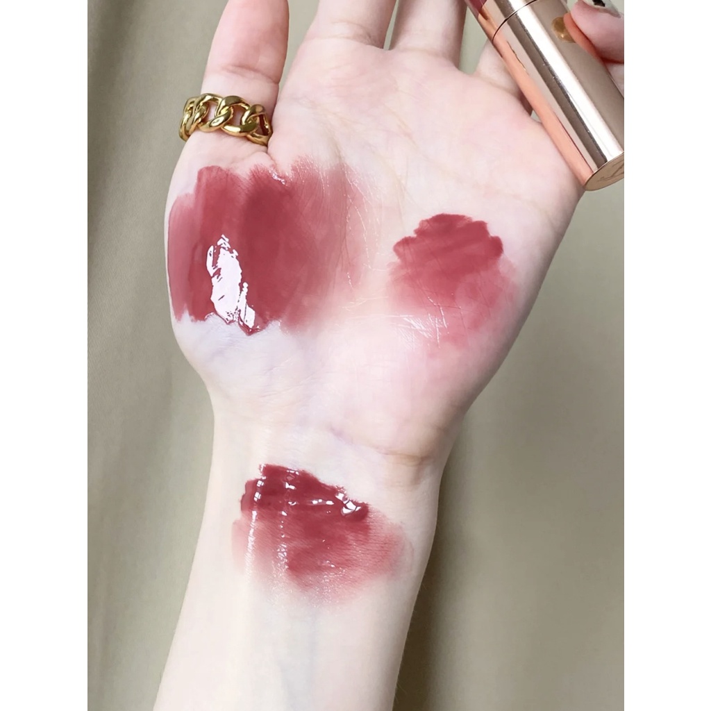 Son Charlotte Tibury bóng màu Walk of No Shame đỏ đất tone da