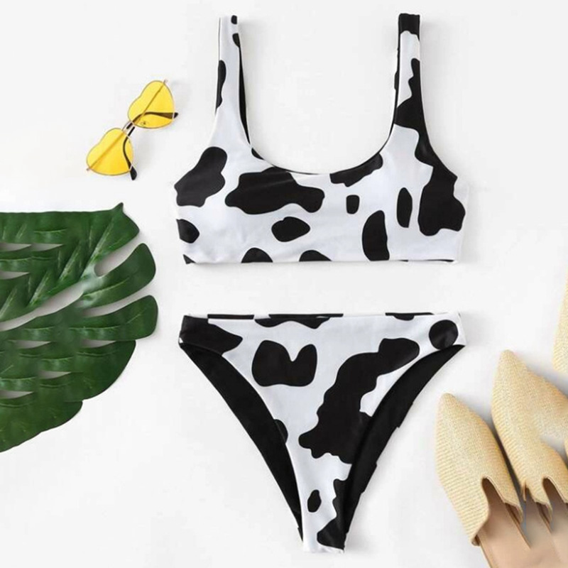 Set Bikini Hoạ Tiết Bò Sữa Đáng Yêu | BigBuy360 - bigbuy360.vn