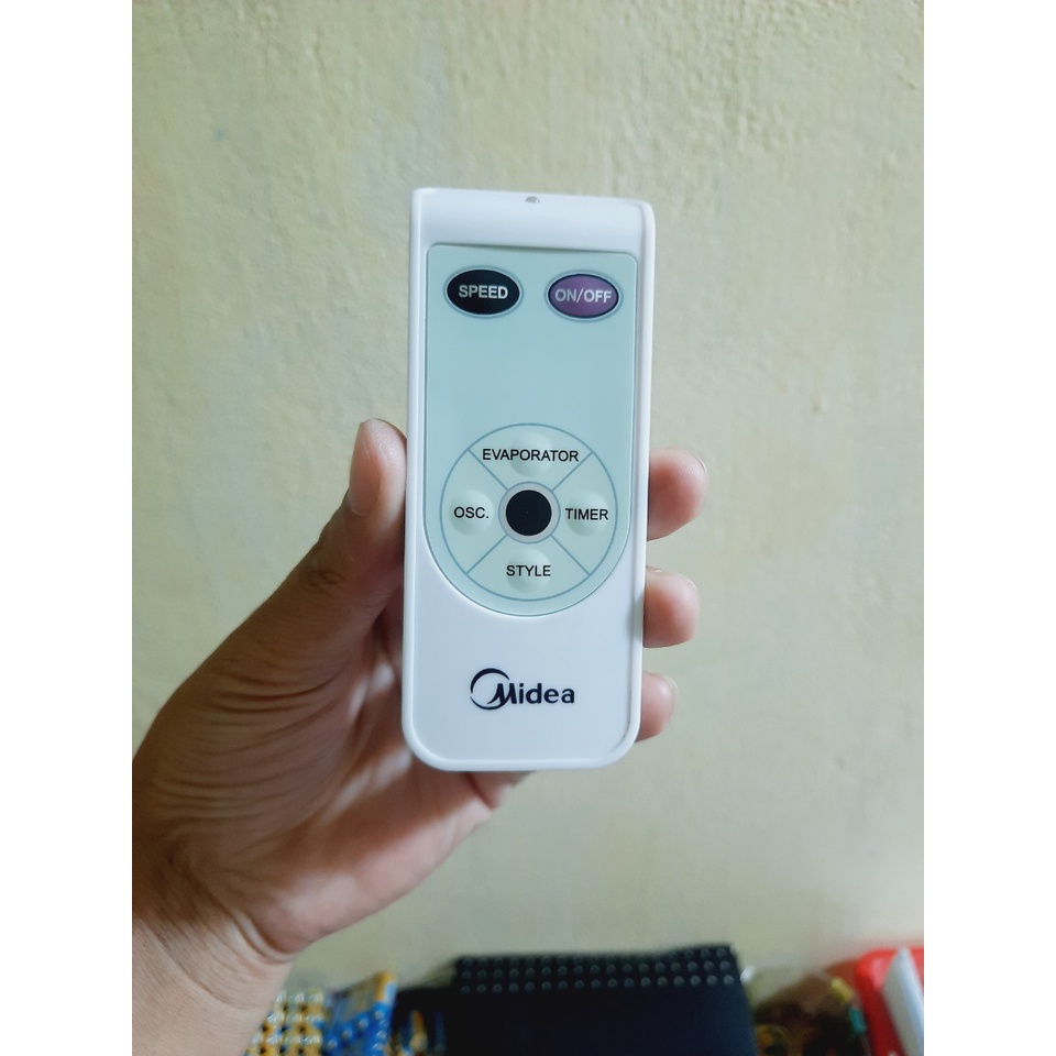 Remote Điều khiển quạt hơi nước, điều hòa Midea AC100-U, AC120-16AR- Hàng mới Chính hãng công ty 100% tặng kèm Pin