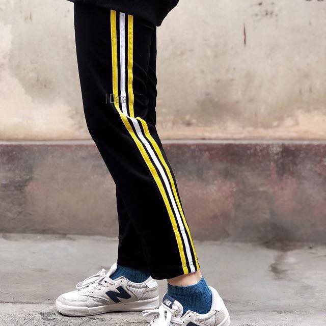 Quần 3 LINE PANTS