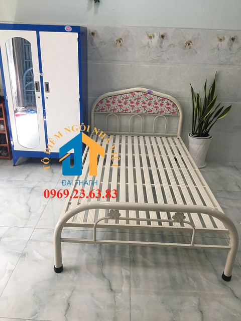 Giường ngủ sắt 1m2 x 2m Đại thành