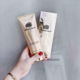 Sữa rửa mặt tăng sinh collagen