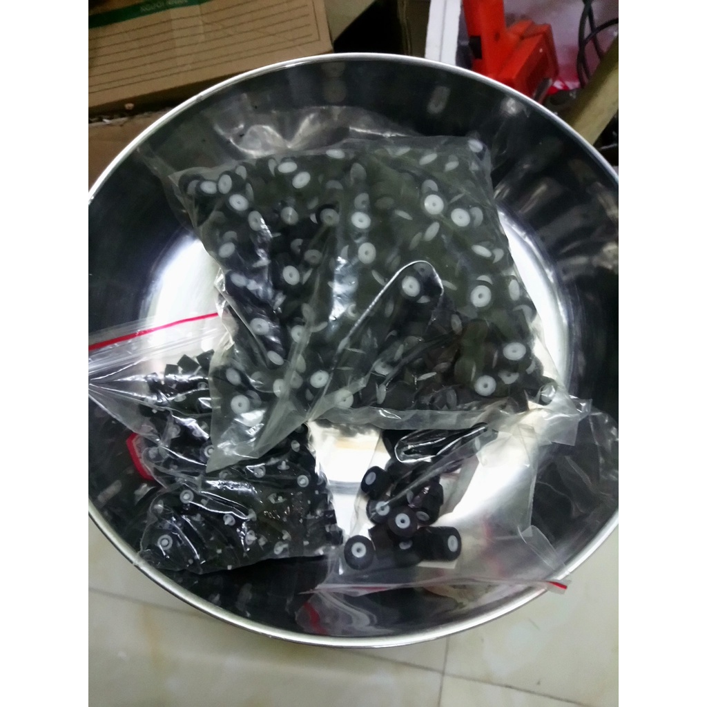 Bánh Tỳ Cho Đài Cassette cỡ 13x8x trục nhỏ 2mm