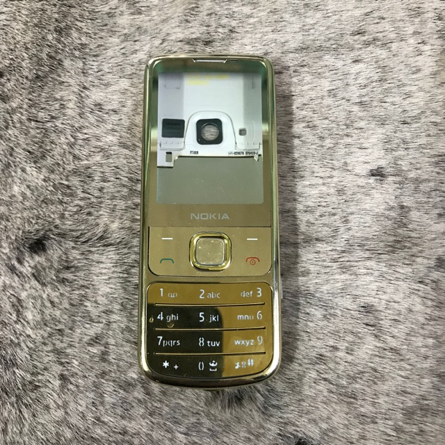Vỏ nokia 6700 Gold zin linh liện