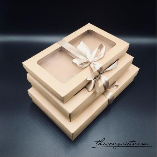 Hộp quà kraft có kiếng & nơ