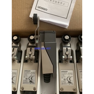 Công tắc hành trình D4V-8104Z-N