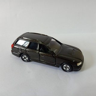 Xe cổ Tomica Subaru Legacy No.18 Made in China 2000 Màu đen ánh nâu siêu hiếm