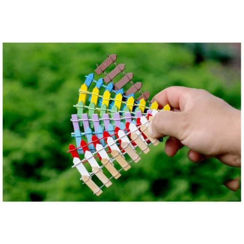 Mô hình hàng rào nhiều màu sắc trang trí terrarium, tiểu cảnh sen đá