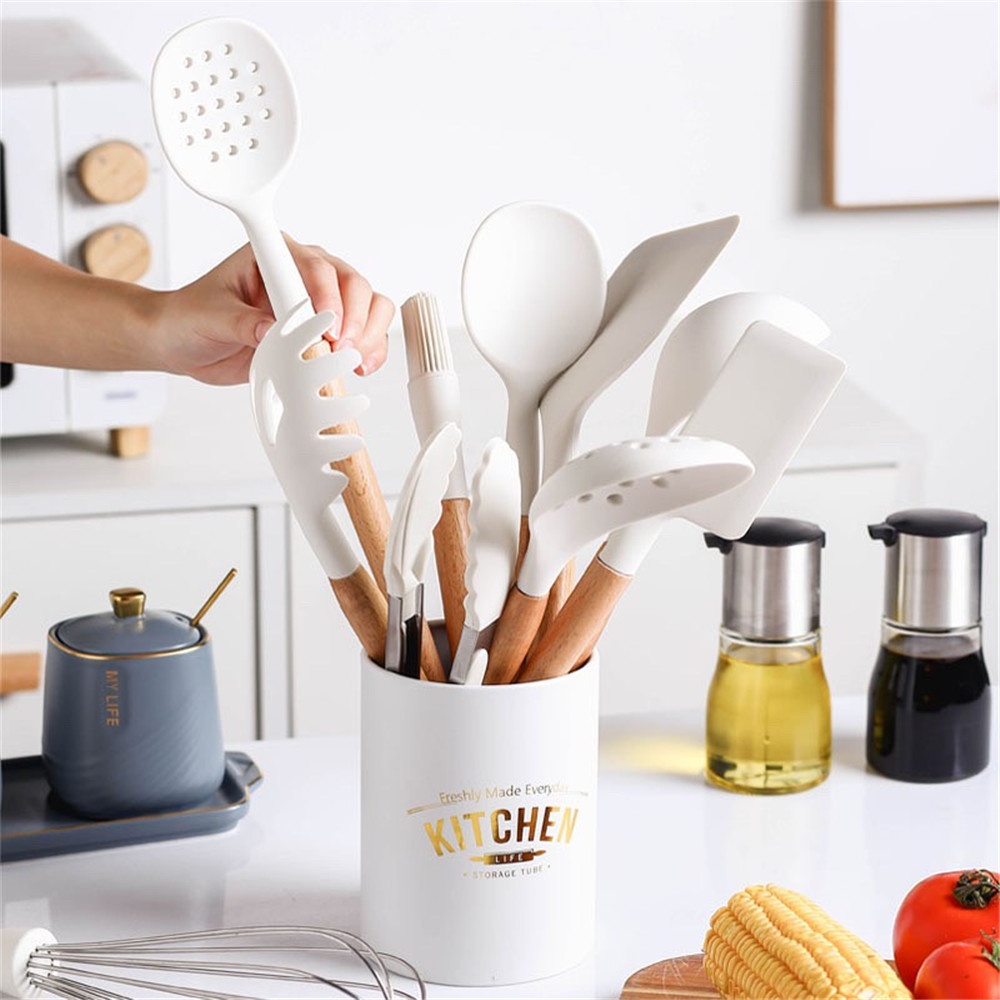 Bộ Dụng Cụ Nấu Ăn Bằng Silicone Cán Gỗ Chống Dính Đa Năng