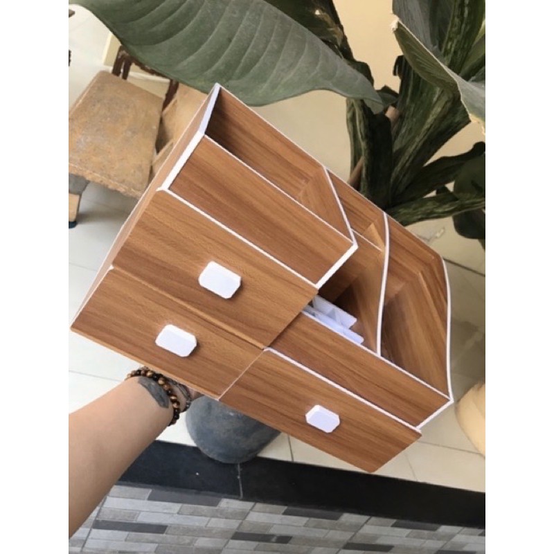 Kệ đựng mỹ phẩm max 35cm màu gỗ siêu tiện lợi