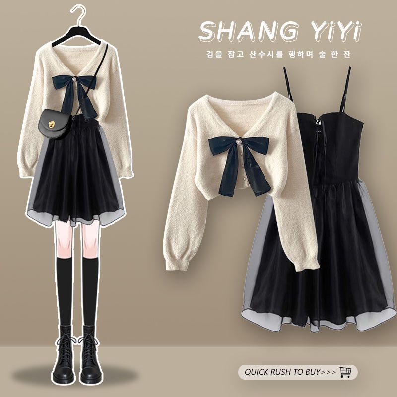 Set Đầm Hai Dây Phối Áo Sweater Tay Phồng Đính Nơ Thời Trang Mùa Thu Mới Cho Nữ