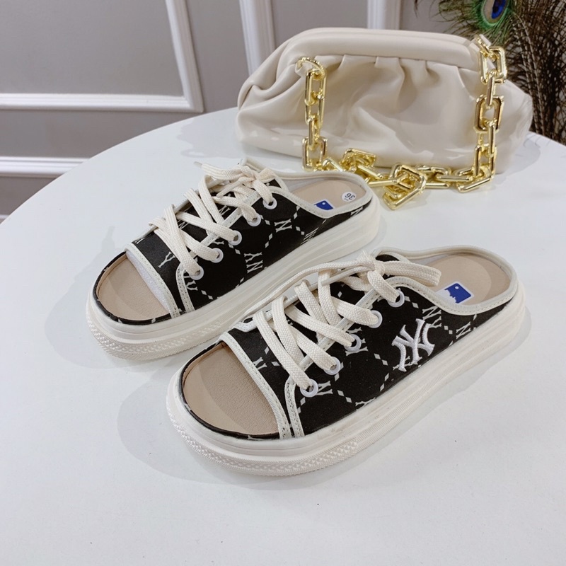 HÀNG CÓ SẴN ❄️♥️♥️LÊ BUỘC DÂY.