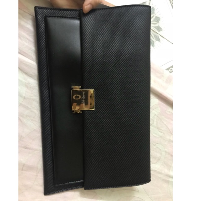 Clutch cầm tay