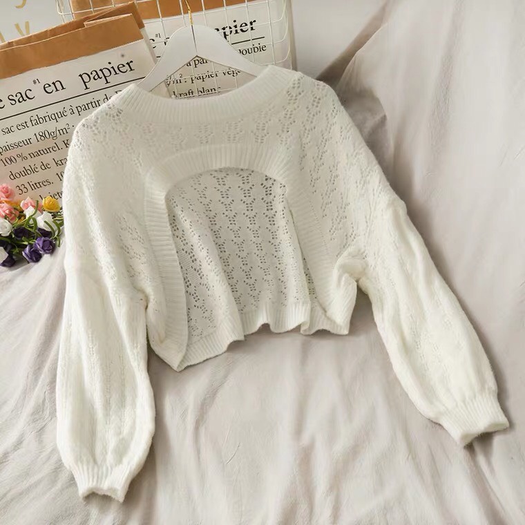 {HCM / CÓ SẴN}  SET ÁO LEN CROPTOP TRẮNG KÈM ÁO HAI DÂY ĐEN PHONG CÁCH HÀN QUỐC