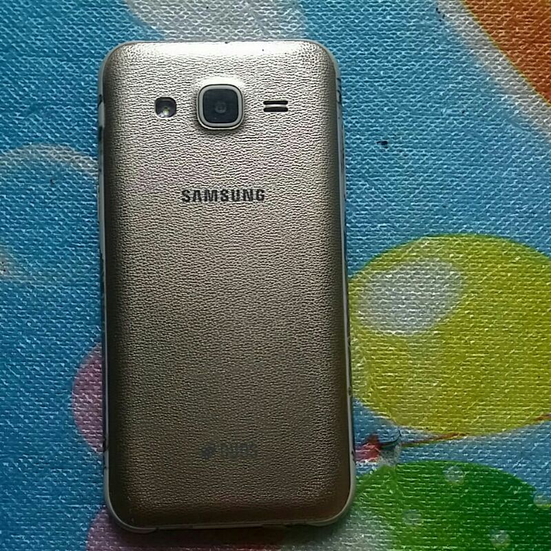 Điện thoại Samsung Galaxy j2 có 4g