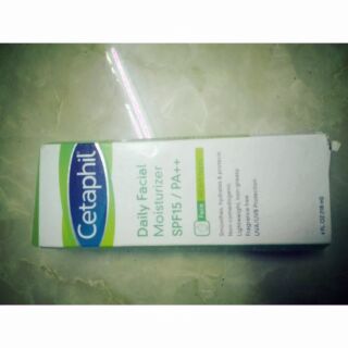 Combo cetaphil kem chống nắng ẩm da mặt.thích hợp với mọi loại da....'...................................