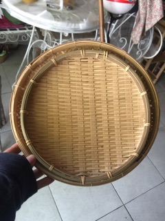 Mẹt đan bằng tre