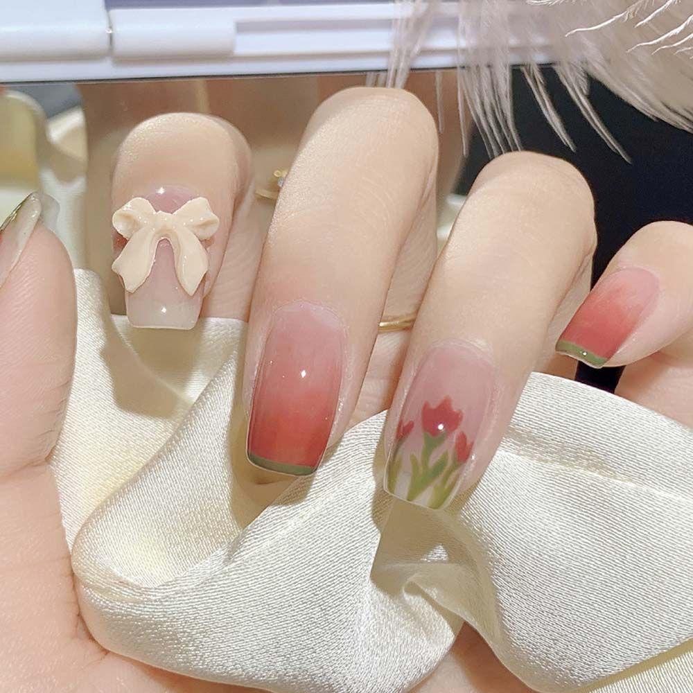 Bộ Móng Tay Giả Ngắn Hình Hoa Tulip / Lá Trà / Hoa Tulip Ngọt Ngào Có Thể Tháo Rời Cho Nữ