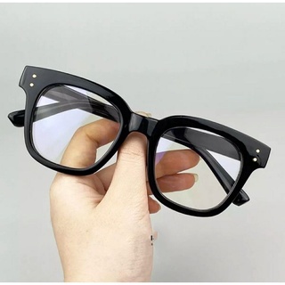 Kính Cận Nam Nữ Hot Trend