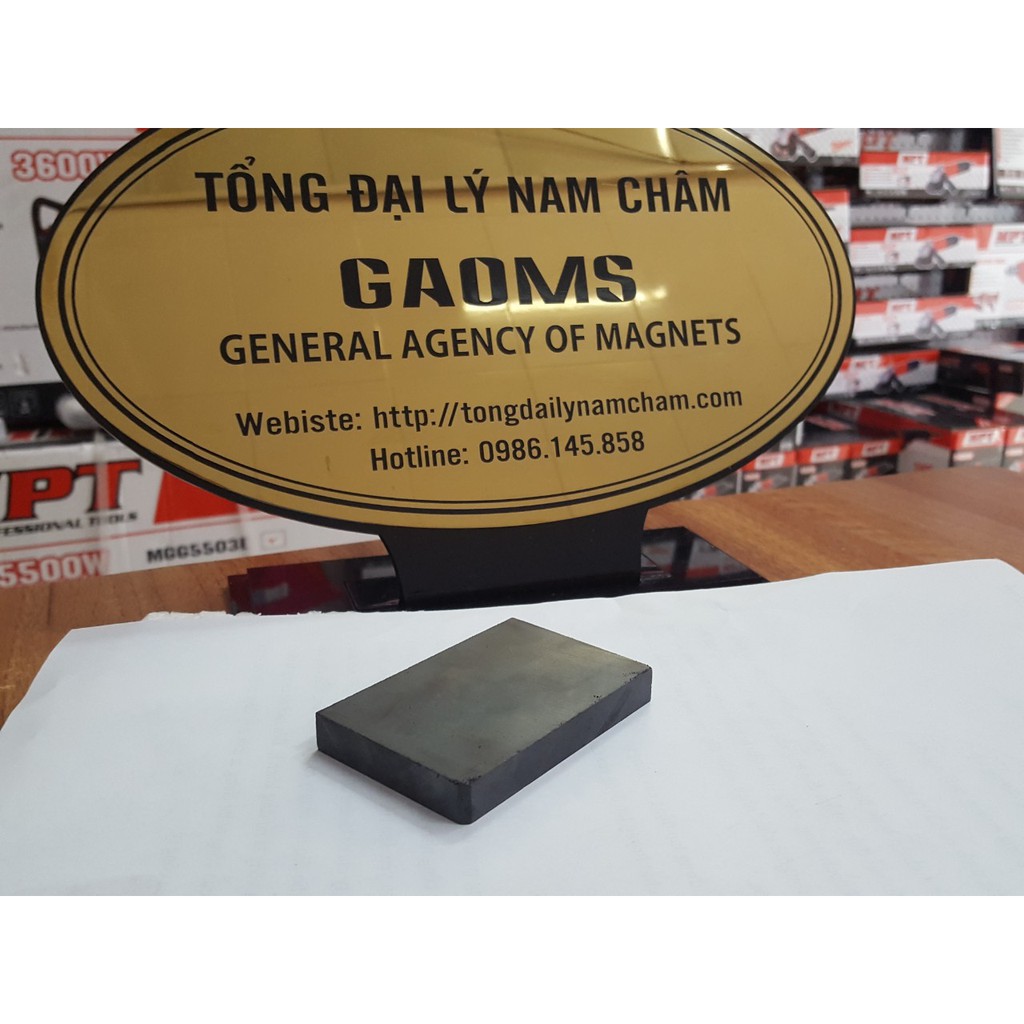 Nam châm Ferrite 75x50x10mm, nam châm đen khối to tách lọc sắt