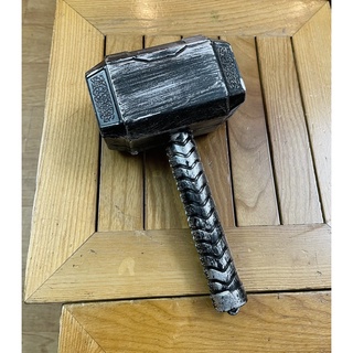 búa thor cosplay