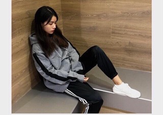 Áo khoác nỉ phối 1 sọc