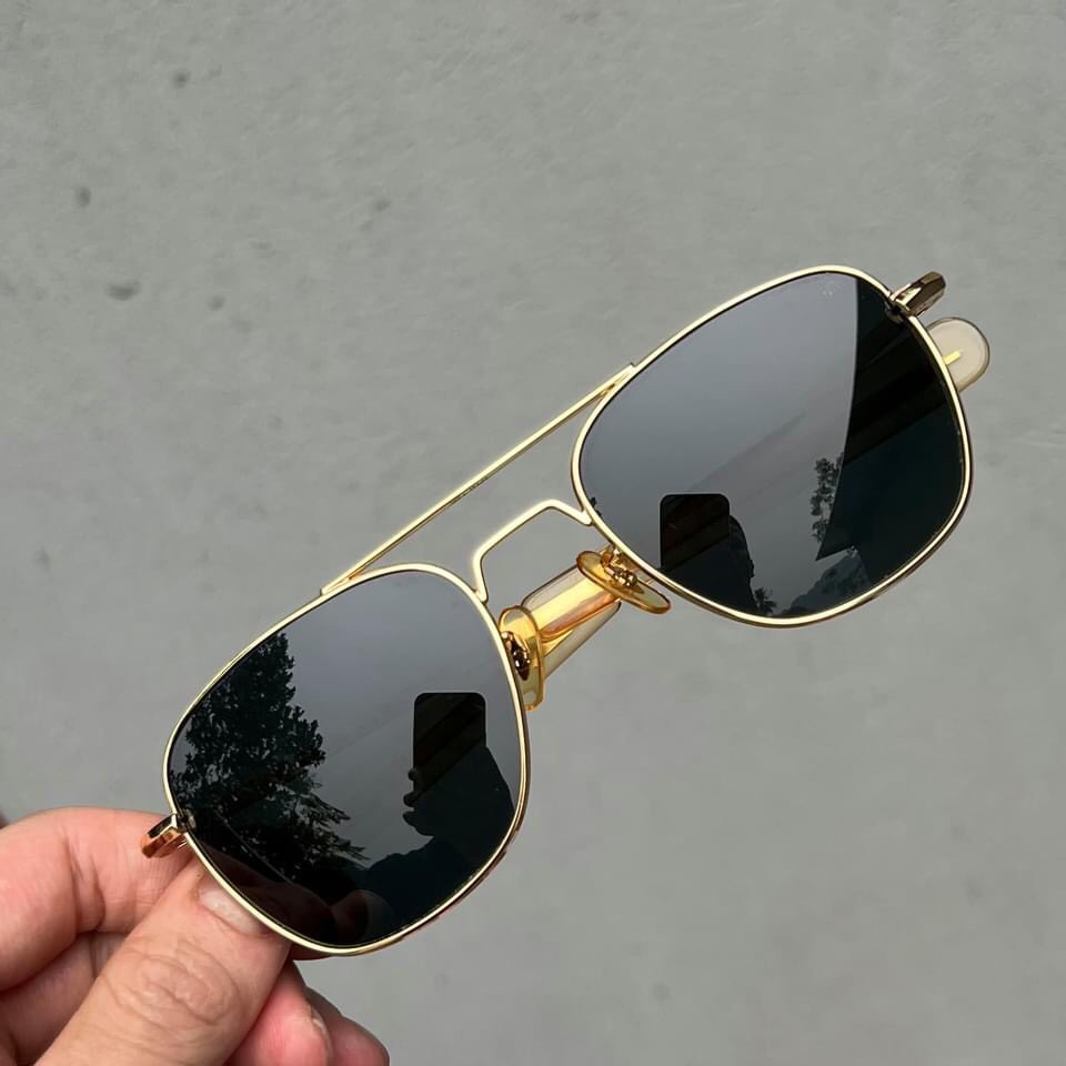 KÍNH AO USA HÀNG CHÍNH HÃNG ĐÃ QUA SỬ DỤNG TRÒNG THỦY TINH THỜI TRANG DÀNH CHO CẢ NAM VÀ NỮ