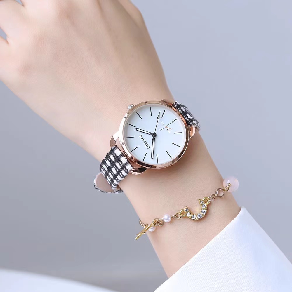 Đồng Hồ Đeo Tay Mini Chống Thấm Nước Phong Cách Hàn Quốc Cho Nữ