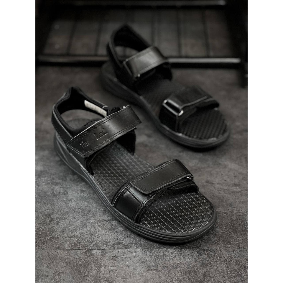 Giày Sandal Nam Timberland Chính Hãng, Chất liệu quai da chắc chắn. Đế cao su mềm chắc chắn.