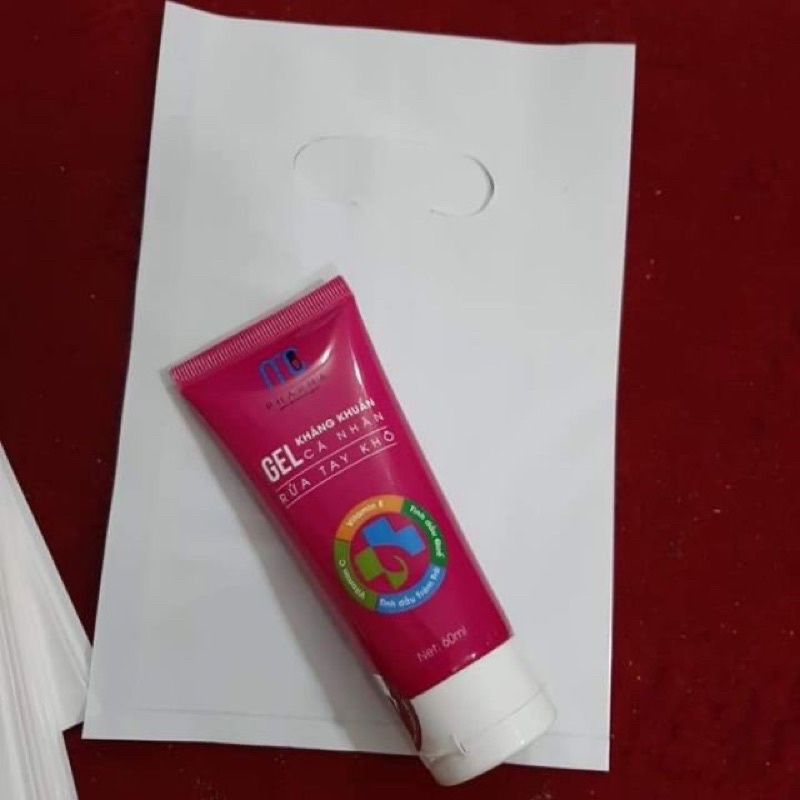 Túi trong hoa đào