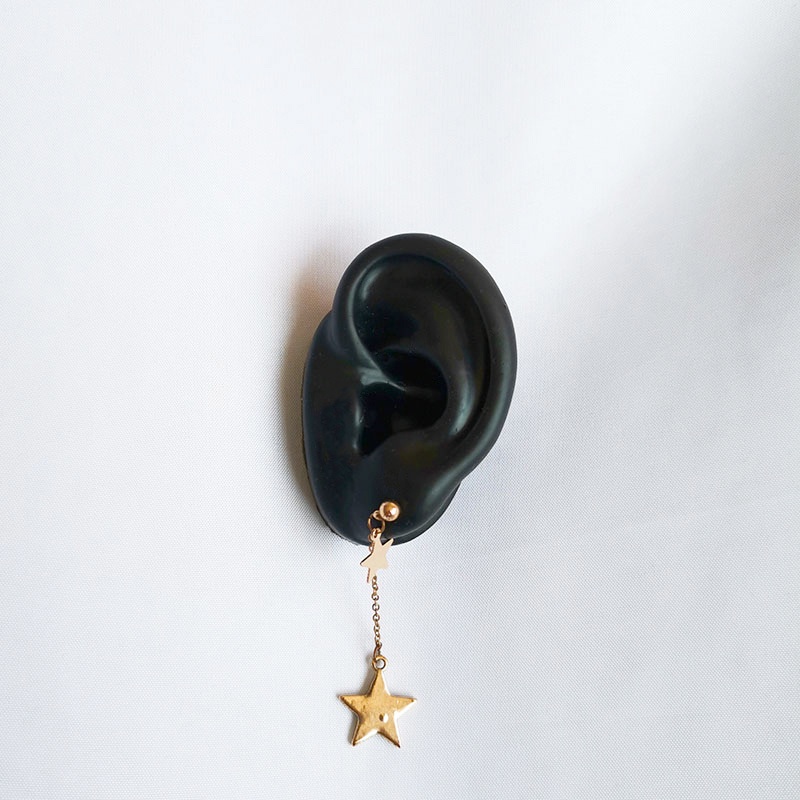 Mô Hình Trưng Bày Khuyên Tai Bằng Silicone