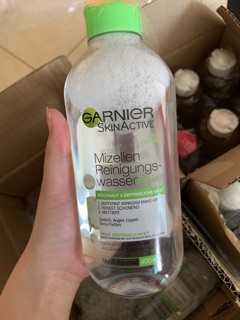 Nước tẩy trang ganier Đức 400ml