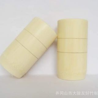 Ống tre đựng bút