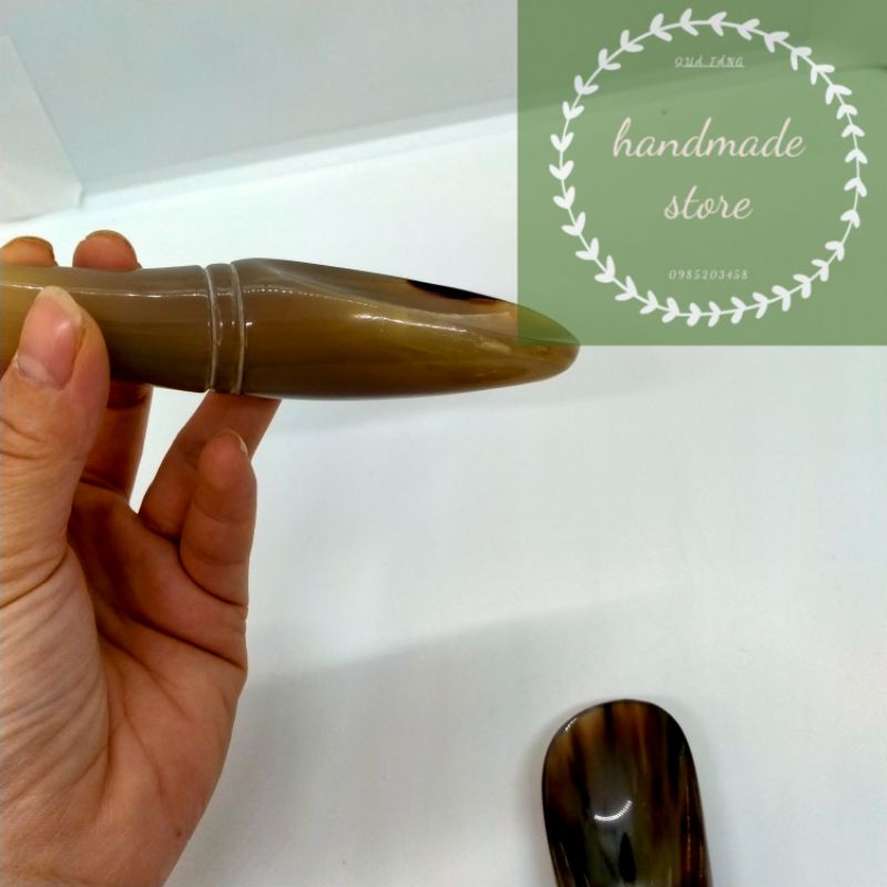 Dụng cụ điện chuẩn , cạo gió, ấn huyệt, masage bằng chóp sừng khía thân