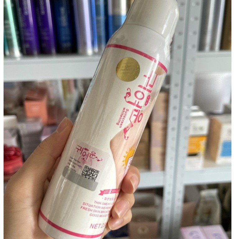 Xịt Tất Chống Nắng Che Khuyết Điểm Trắng Da STOCKINGS SPRAY HÀN QUỐC SPF 50 PA++ 238ML