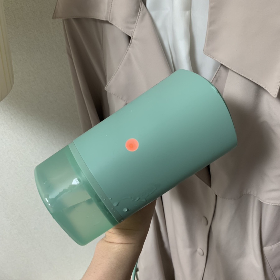 Bàn ủi hơi nước du lịch Philips STH3010 /70 và STH1000 /10