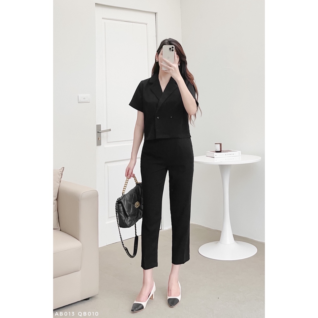 Áo blazer nữ dáng đứng tay ngắn thanh lịch thời trang công sở Calie AB013