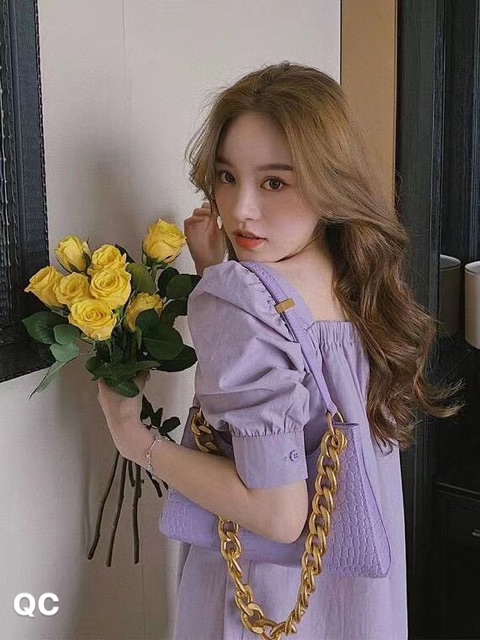 Váy thô tím dáng suông cổ vuông