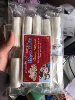 1 túi kẹo dồi lạc Hùng Mạnh ( 10 chiếc)