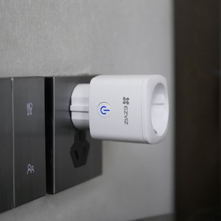 Ổ Cắm Điện Thông Minh Ezviz T30-10B &amp; T30-10A  T30 kết nối wifi, điểu khiển ở mọi nơi, đo điện năng (hàng chính hãng)o