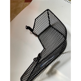 Rổ hông đựng đồ của ex 150
