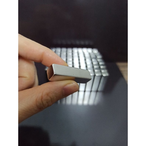 Nam châm viên 40x10x10 mm N42 lực hút siêu cường, chuyên dùng làm máy phát điện