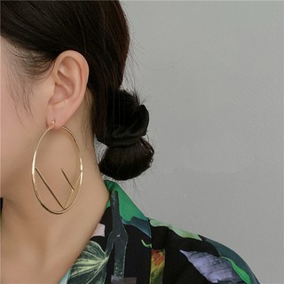 Khuyên tai vòng tròn to chữ F sang chảnh cá tính SC53