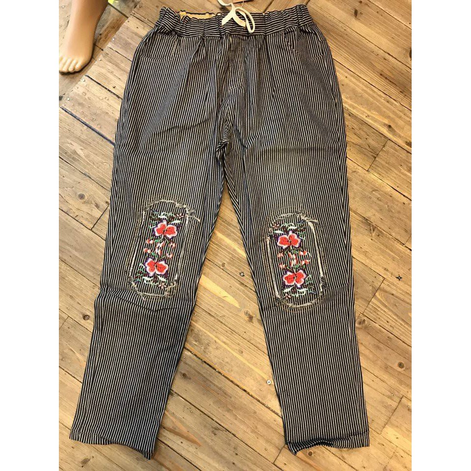 Quần kaki thêu hoa lưng thun nhập khẩu cao cấp | BigBuy360 - bigbuy360.vn