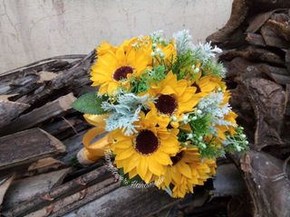 Hoa cưới Hướng Dương